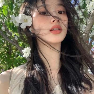 闺蜜齐穿书，带球跑后他们慌了